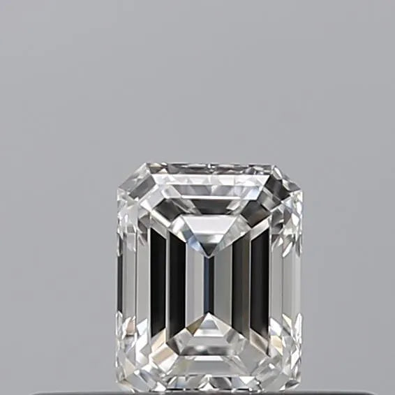0.24ct Emerald Natural Diamond (Colour E, Clarity VVS1, GIA Certified)