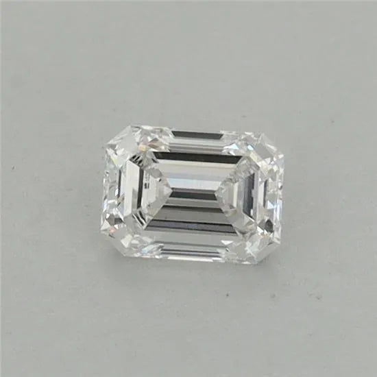 0.32ct Emerald Lab Grown Diamond (Colour E, Clarity VS2, IGI Certified)