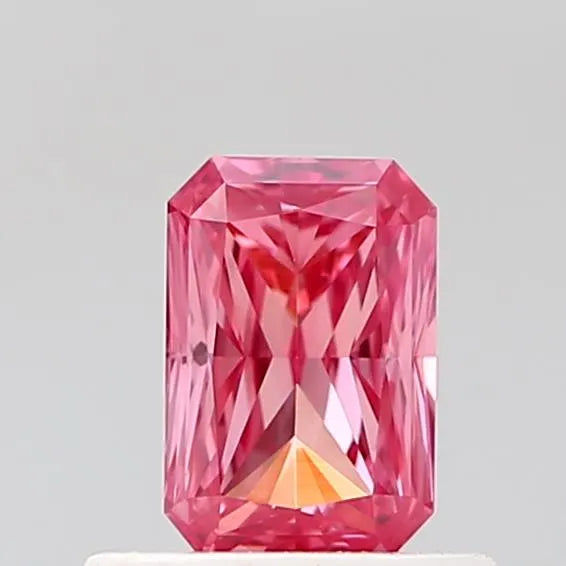0.50ct Radiant Lab Grown Diamond (Colour Fancy Vivid Pink, Clarity VS1, IGI Certified)