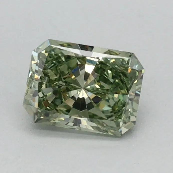 0.51ct Radiant Lab Grown Diamond (Colour Fancy Vivid Green, Clarity VS1, IGI Certified)