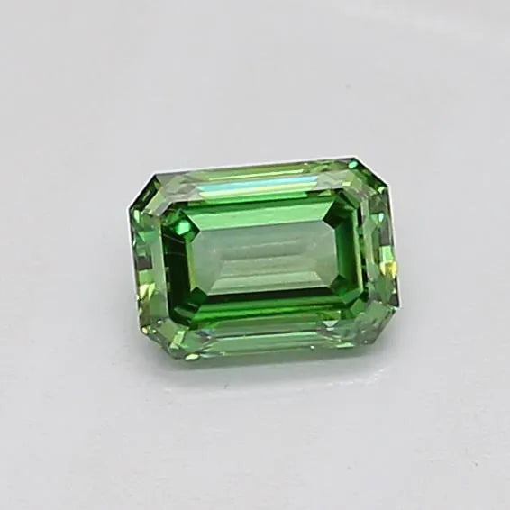 0.54ct Emerald Lab Grown Diamond (Colour Fancy Vivid Green, Clarity VS1, IGI Certified)