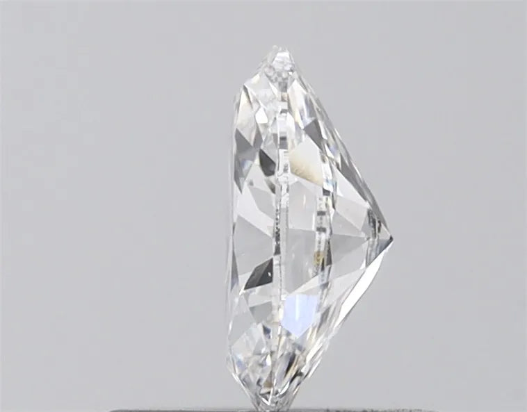 0.55ct Oval Lab Grown Diamond (Colour D, Clarity VVS2, IGI Certified)
