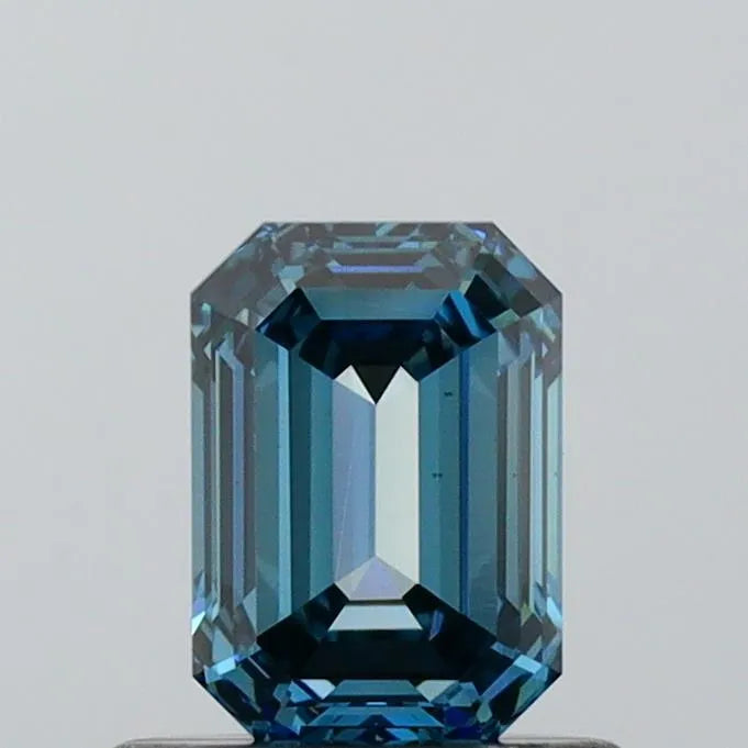 0.62ct Emerald Lab Grown Diamond (Colour Fancy Vivid Blue, Clarity VVS2, IGI Certified)