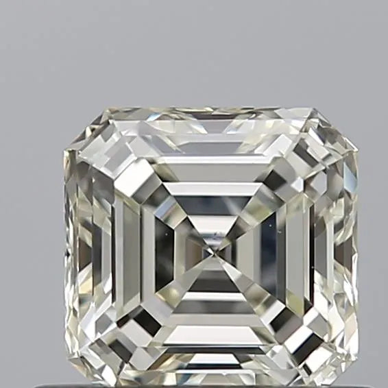 0.70ct Square emerald Natural Diamond (Colour L, Clarity VS1, GIA Certified)