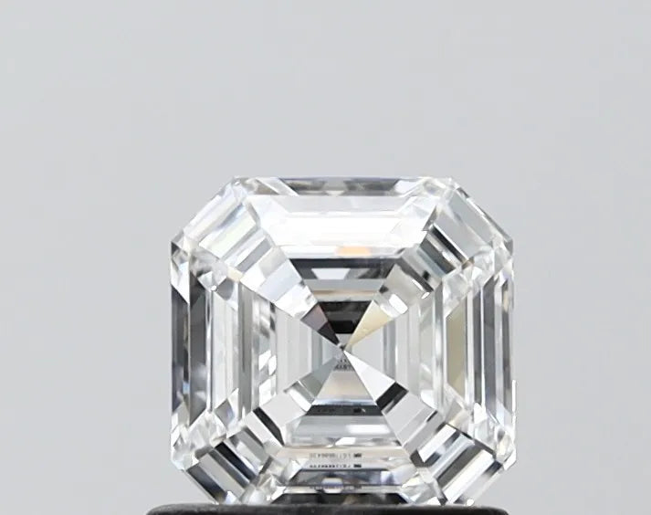 0.91ct Asscher Lab Grown Diamond (Colour D, Clarity VVS2, IGI Certified)
