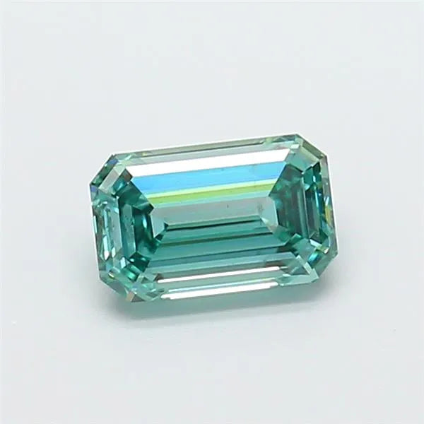 0.95ct Emerald Lab Grown Diamond (Colour Fancy Vivid Green, Clarity VS2, IGI Certified)