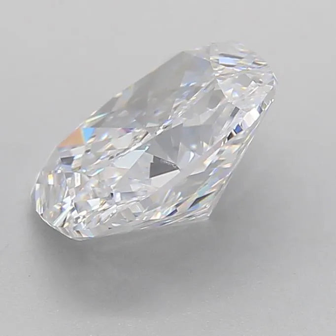 1.54ct Cushion modified Lab Grown Diamond (Colour E, Clarity VVS2, IGI Certified)