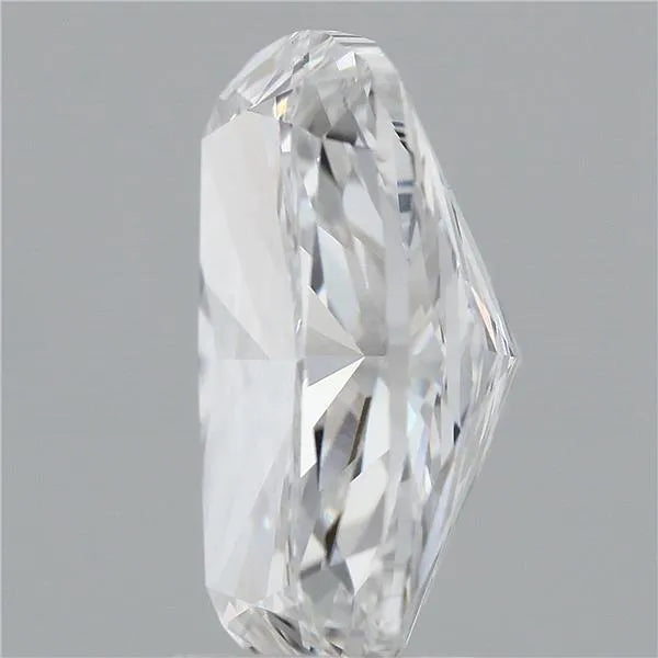 3.86ct Cushion modified Lab Grown Diamond (Colour E, Clarity VVS2, IGI Certified)