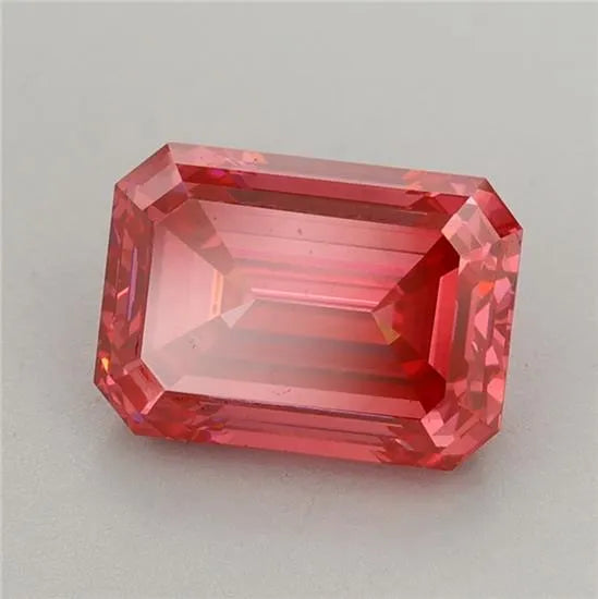 2.08ct Emerald Lab Grown Diamond (Colour Fancy Vivid Red, Clarity
