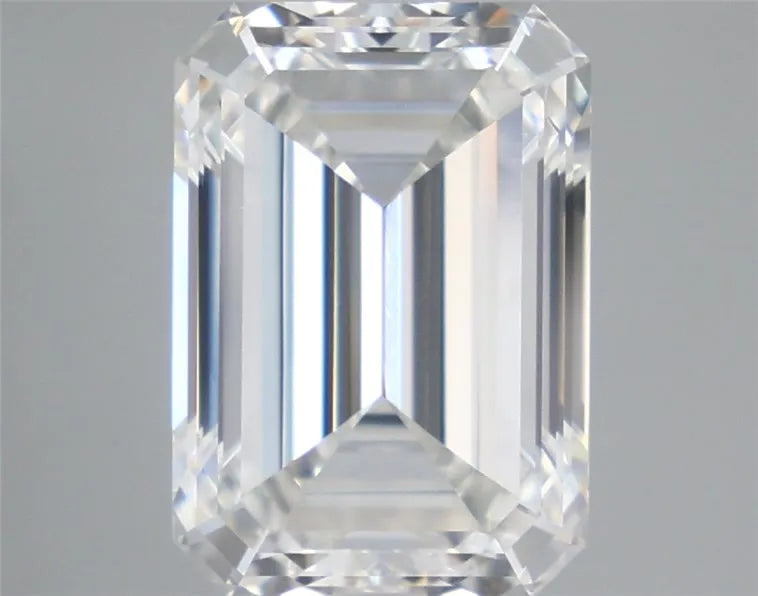 5.00ct Emerald Lab Grown Diamond (Colour G, Clarity VVS2, IGI Certified)