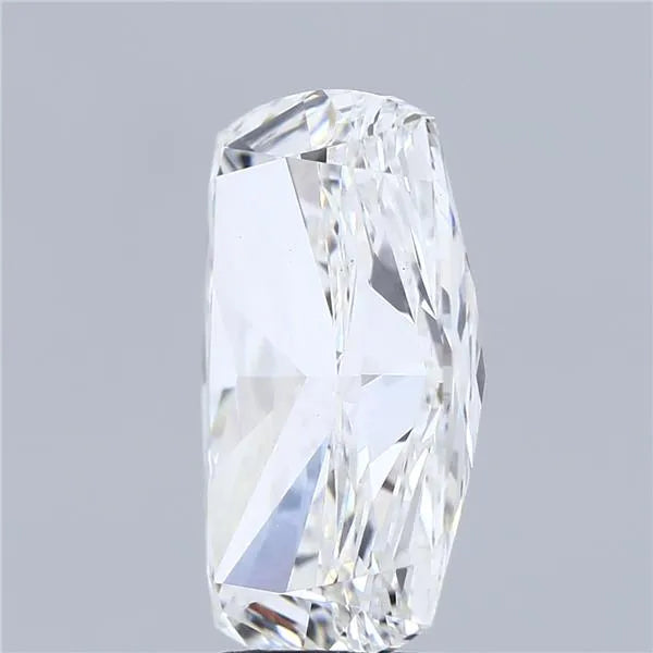 7.31ct Cushion modified Lab Grown Diamond (Colour F, Clarity VS1, IGI Certified)