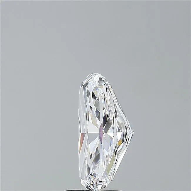 3.19ct Cushion brilliant Lab Grown Diamond (Colour D, Clarity VVS2, IGI Certified)