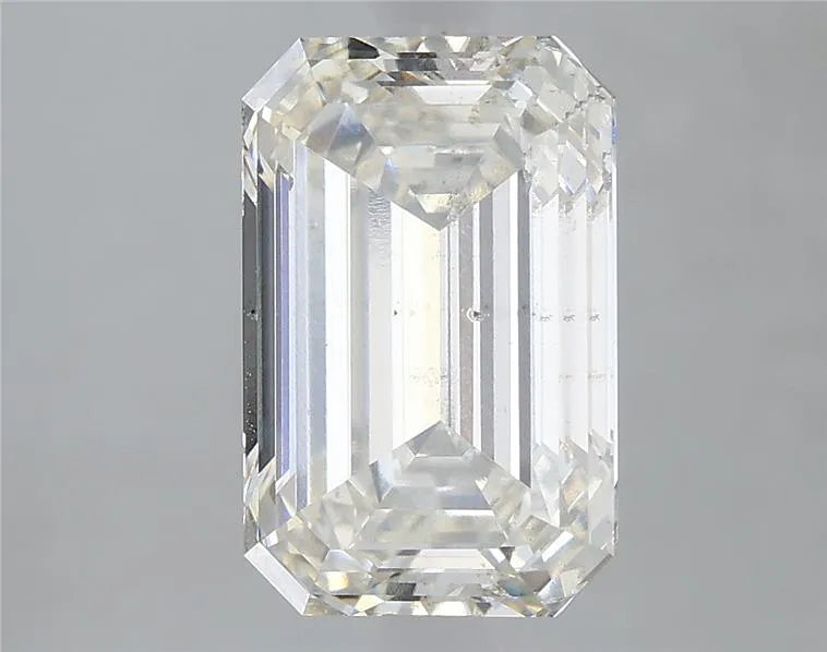 2.51ct Emerald Lab Grown Diamond (Colour H, Clarity SI2, IGI Certified)