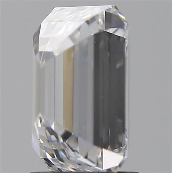 2.04ct Emerald Lab Grown Diamond (Colour D, Clarity VVS1, IGI Certified)