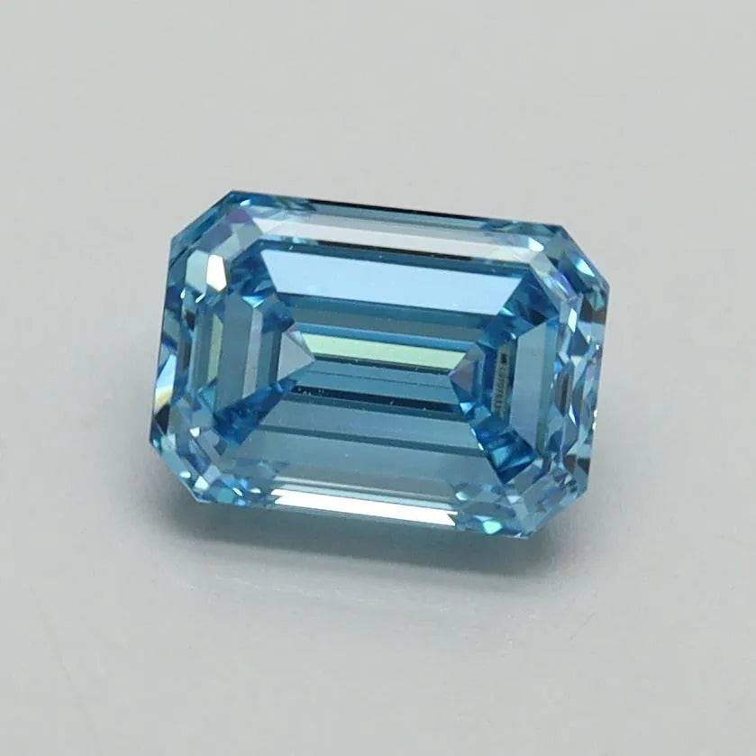 1.00ct Emerald Lab Grown Diamond (Colour Fancy Vivid Blue, Clarity VVS2, IGI Certified)