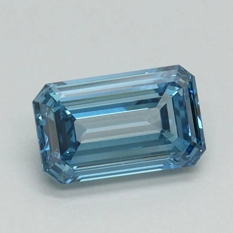 1.01ct Emerald Lab Grown Diamond (Colour Fancy Vivid Blue, Clarity VVS2, IGI Certified)