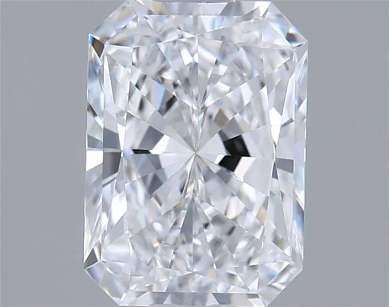 1.02ct Radiant Lab Grown Diamond (Colour D, Clarity VS1, IGI Certified)