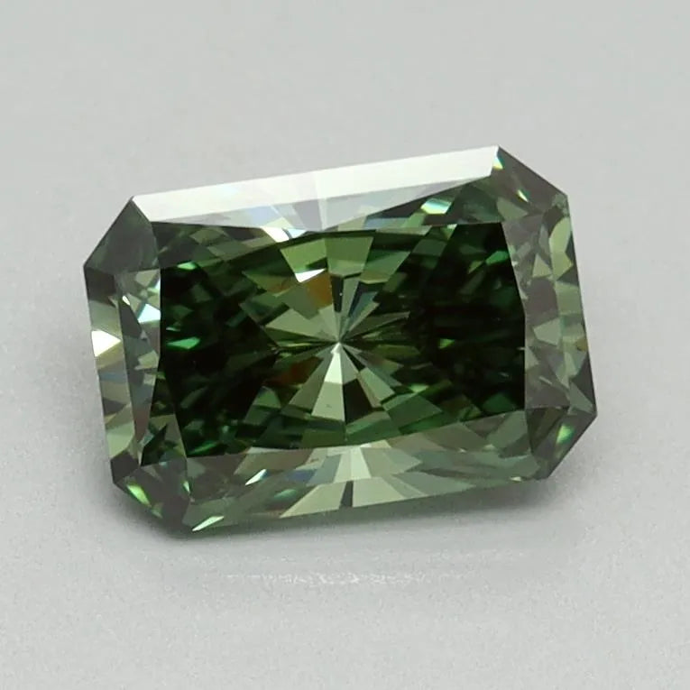 1.02ct Radiant Lab Grown Diamond (Colour Fancy Vivid Green, Clarity VVS2, IGI Certified)