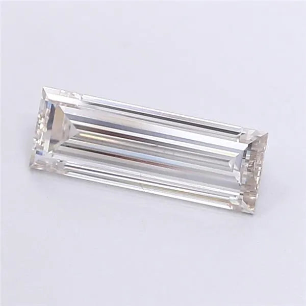 1.03ct Baguette Lab Grown Diamond (Colour J, Clarity VS1, IGI Certified)