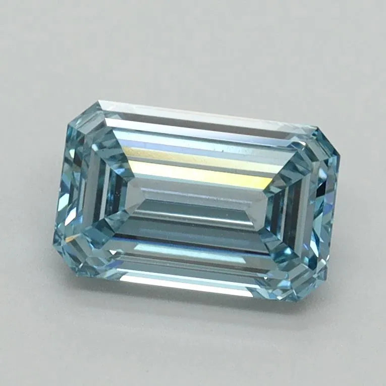 1.03ct Emerald Lab Grown Diamond (Colour Fancy Vivid Blue, Clarity VVS2, IGI Certified)