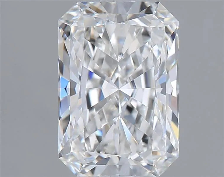 1.50ct Radiant Lab Grown Diamond (Colour E, Clarity VVS1, IGI Certified)