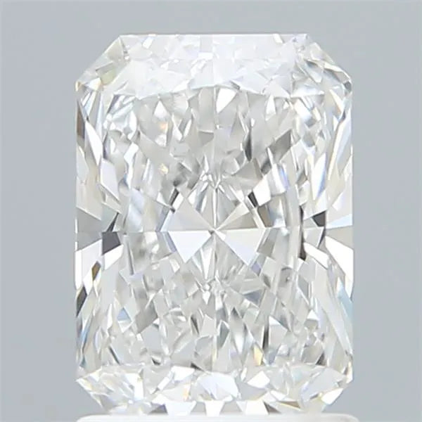 1.50ct Radiant Lab Grown Diamond (Colour E, Clarity VVS2, IGI Certified)
