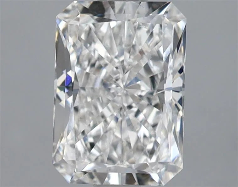 1.50ct Radiant Lab Grown Diamond (Colour F, Clarity SI1, IGI Certified)