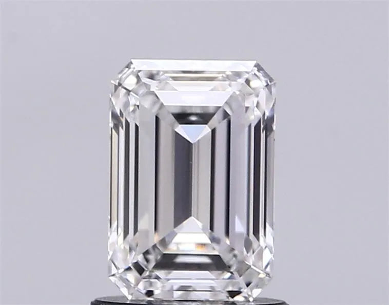 1.51ct Emerald Lab Grown Diamond (Colour G, Clarity VVS2, IGI Certified)