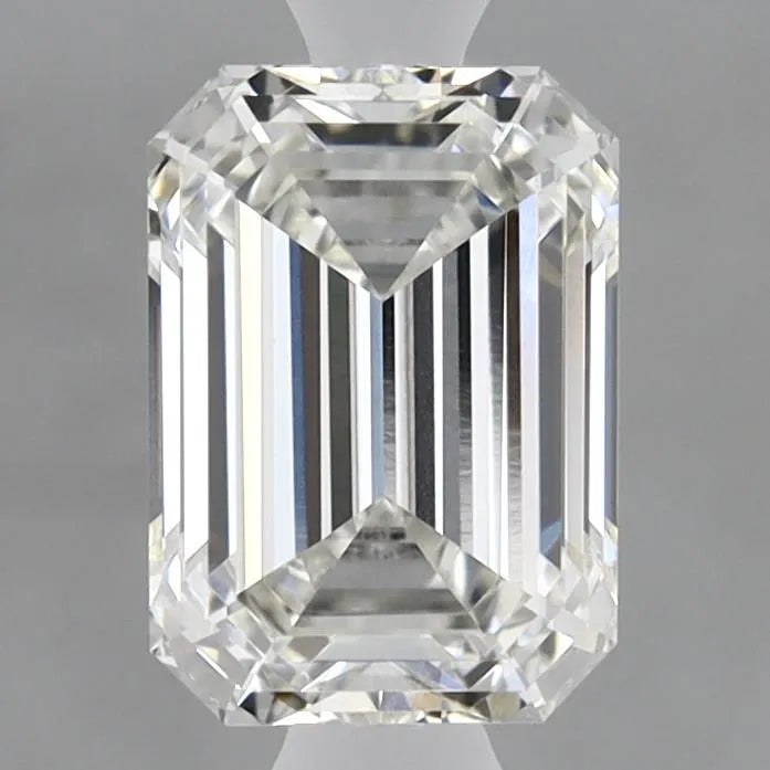 1.51ct Emerald Lab Grown Diamond (Colour G, Clarity VVS2, IGI Certified)