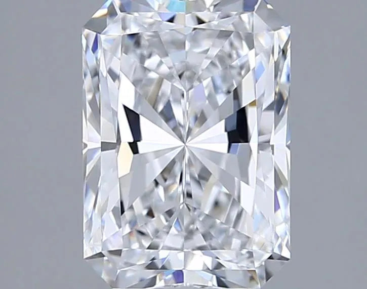1.51ct Radiant Lab Grown Diamond (Colour D, Clarity VVS2, IGI Certified)