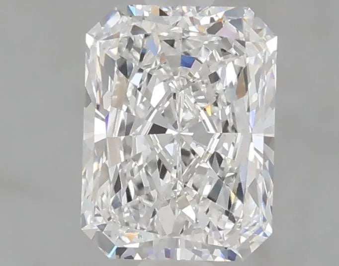 1.51ct Radiant Lab Grown Diamond (Colour E, Clarity VVS2, IGI Certified)
