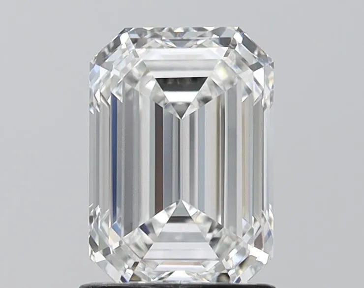 1.54ct Emerald Lab Grown Diamond (Colour F, Clarity VVS1, IGI Certified)