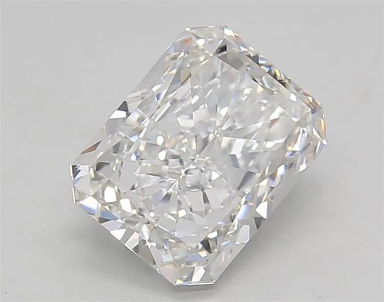 1.54ct Radiant Lab Grown Diamond (Colour G, Clarity VS1, GIA Certified)