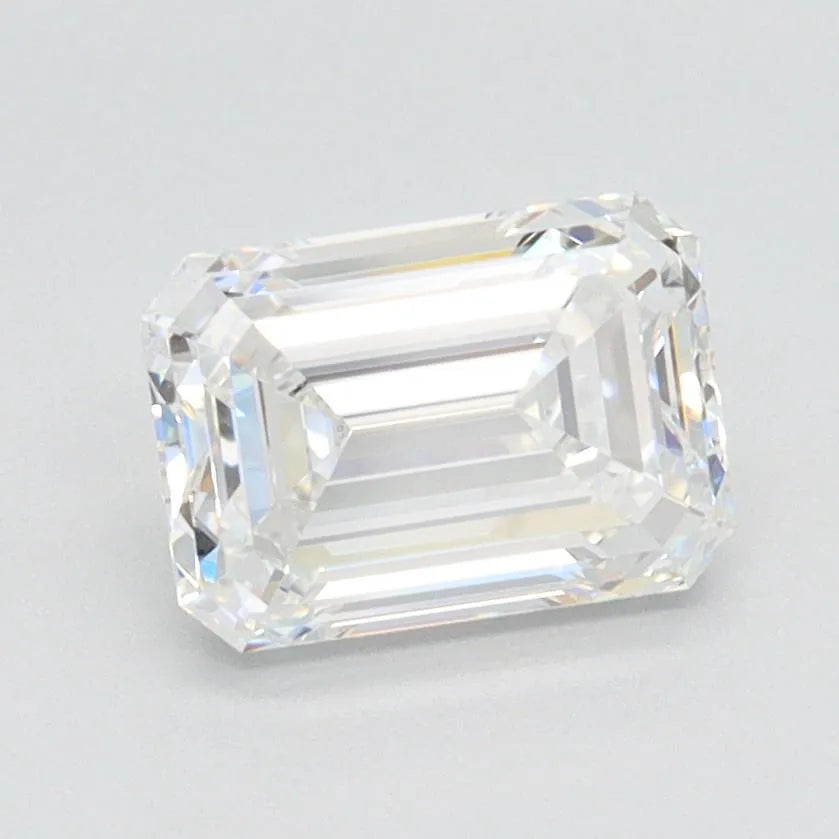 1.55ct Emerald Lab Grown Diamond (Colour E, Clarity IF, IGI Certified)