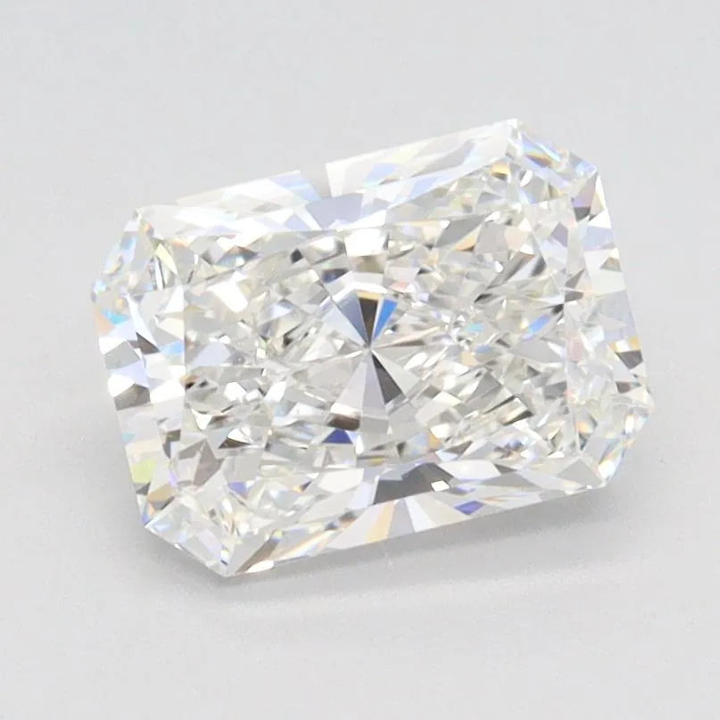 1.55ct Radiant Lab Grown Diamond (Colour F, Clarity IF, IGI Certified)