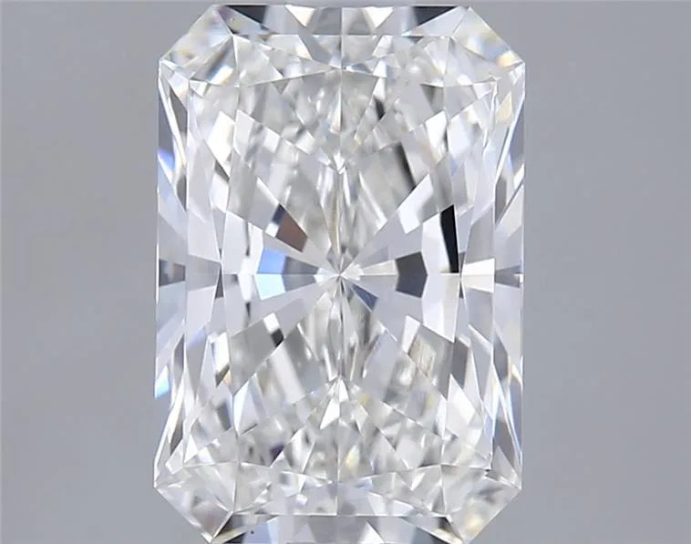1.55ct Radiant Lab Grown Diamond (Colour F, Clarity VVS1, IGI Certified)