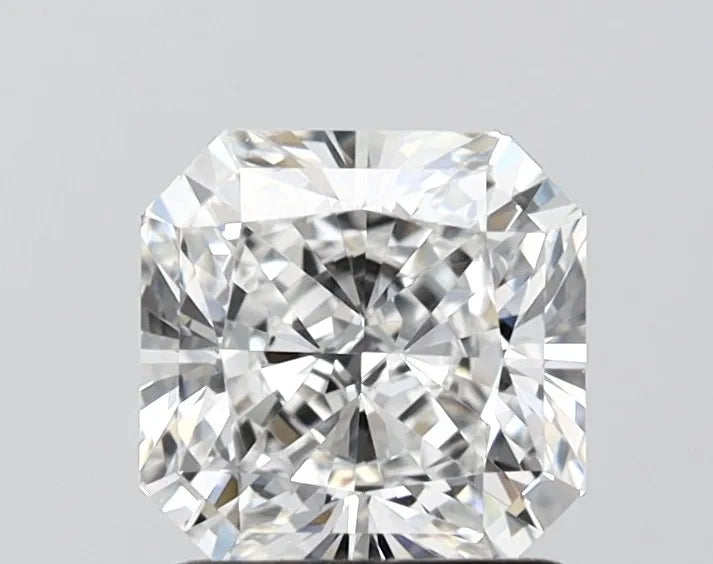 1.55ct Square radiant Lab Grown Diamond (Colour E, Clarity VVS2, IGI Certified)