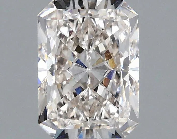 1.59ct Radiant Lab Grown Diamond (Colour H, Clarity VVS2, IGI Certified)