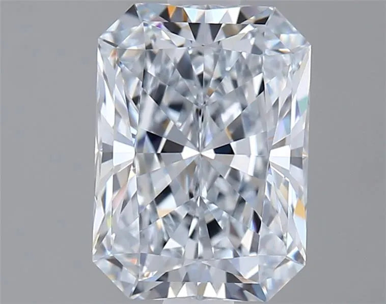 1.60ct Radiant Lab Grown Diamond (Colour E, Clarity VVS2, IGI Certified)
