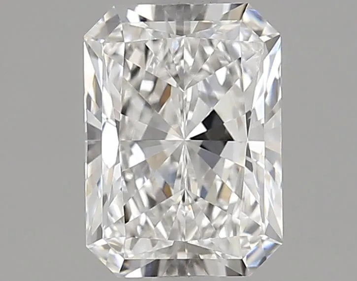 1.72ct Radiant Lab Grown Diamond (Colour E, Clarity VVS1, Cut EX, IGI Certified)