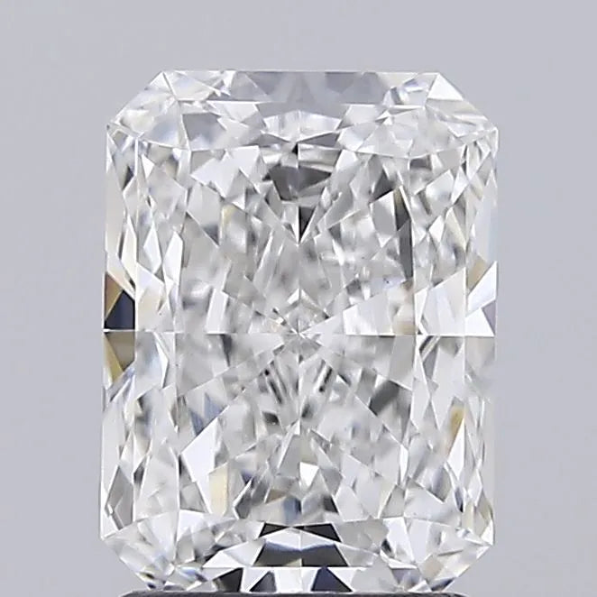 1.74ct Radiant Lab Grown Diamond (Colour E, Clarity VVS2, IGI Certified)