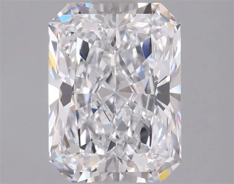 1.81ct Radiant Lab Grown Diamond (Colour D, Clarity VVS1, IGI Certified)