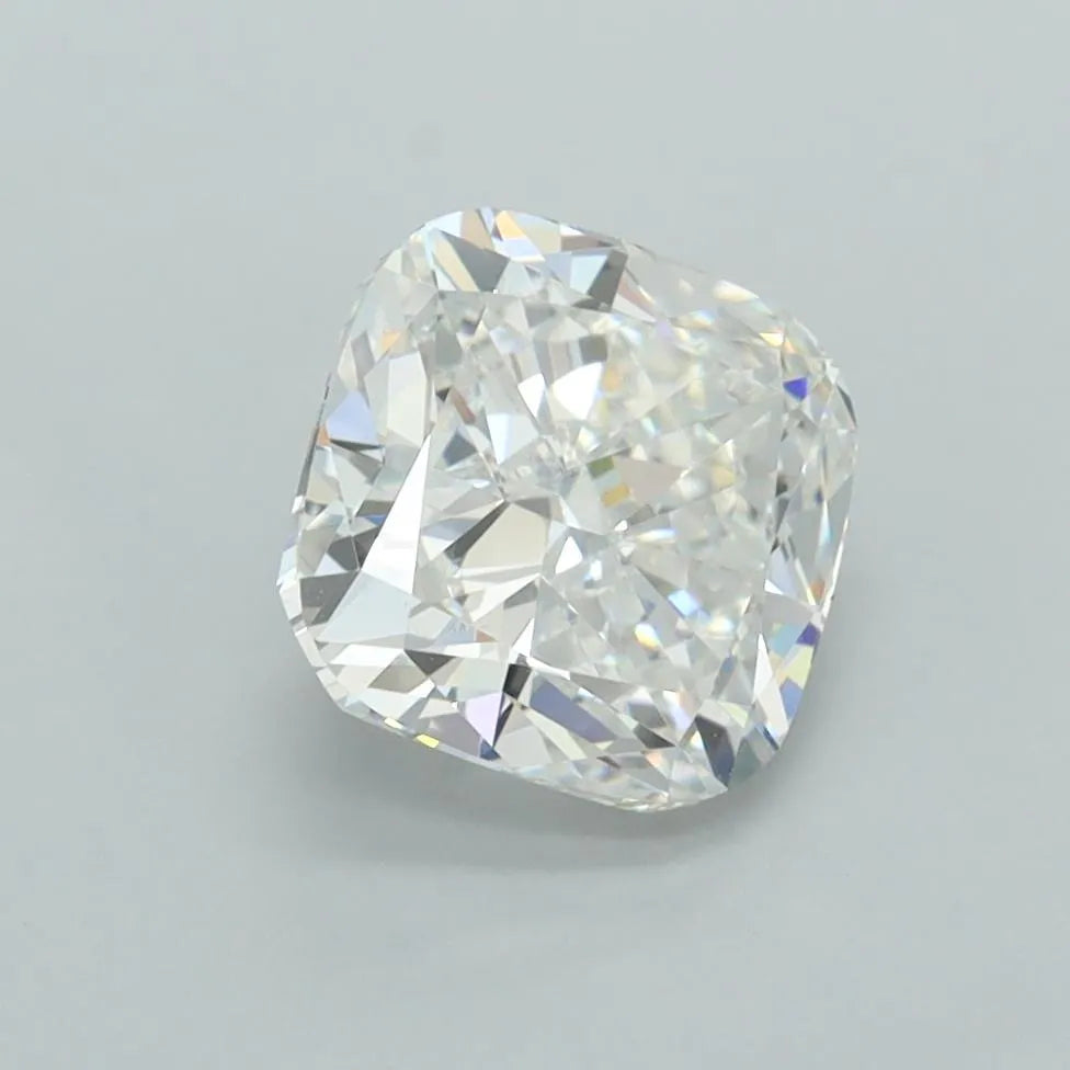 1.90ct Cushion modified Lab Grown Diamond (Colour E, Clarity VVS1, IGI Certified)