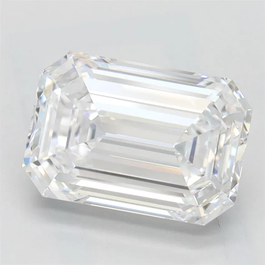 1.90ct Emerald Lab Grown Diamond (Colour D, Clarity IF, IGI Certified)