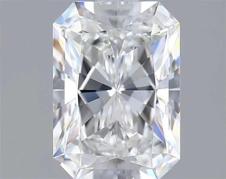 1.90ct Radiant Lab Grown Diamond (Colour E, Clarity VVS2, IGI Certified)