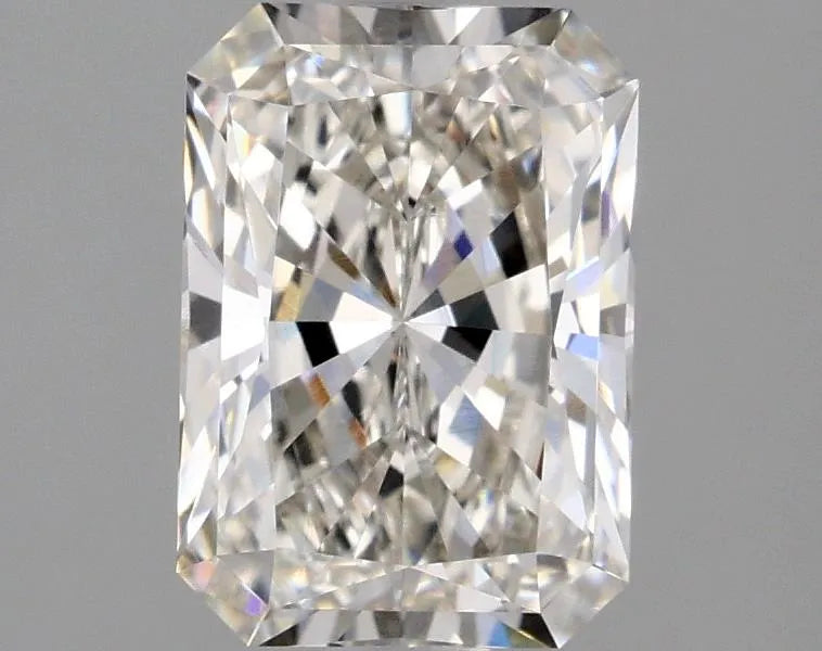 1.92ct Radiant Lab Grown Diamond (Colour H, Clarity VVS2, IGI Certified)