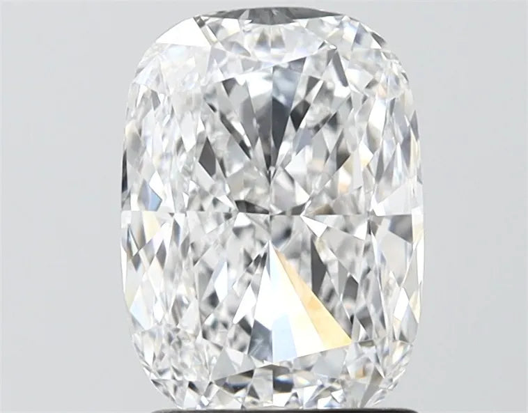 1.94ct Cushion modified Lab Grown Diamond (Colour D, Clarity VVS1, IGI Certified)