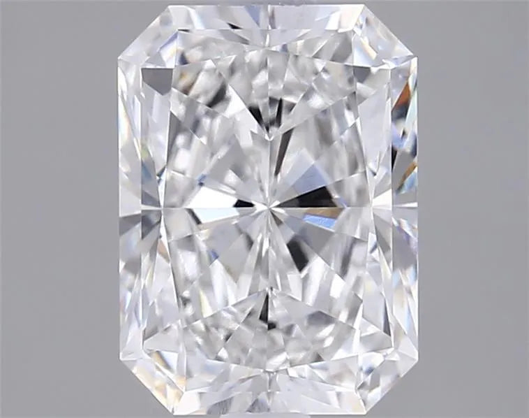 1.94ct Radiant Lab Grown Diamond (Colour E, Clarity VVS2, IGI Certified)