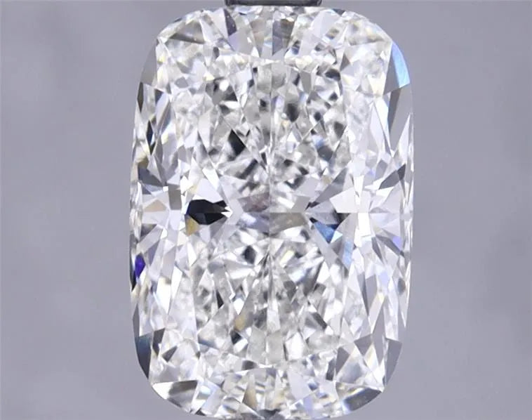 1.95ct Cushion brilliant Lab Grown Diamond (Colour G, Clarity VVS2, IGI Certified)
