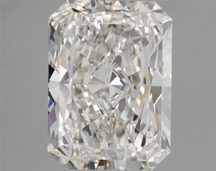 1.95ct Radiant Lab Grown Diamond (Colour G, Clarity VVS2, IGI Certified)